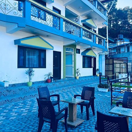 Irish Town Mussoorie Hotel Ngoại thất bức ảnh