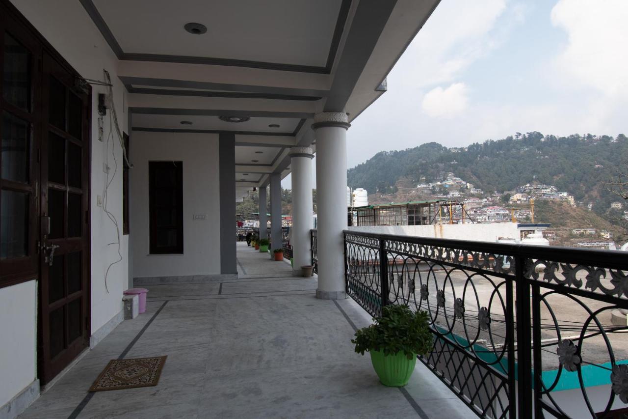 Irish Town Mussoorie Hotel Ngoại thất bức ảnh